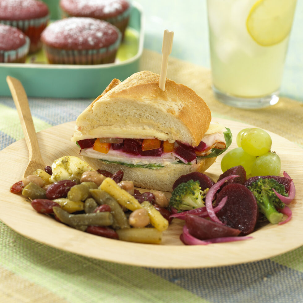 Turkey, Beet Relish & Hummus Sandwich Aunt Nellie's