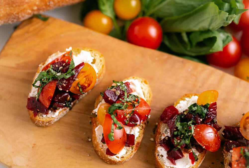 Beet & Goat Cheese Crostini