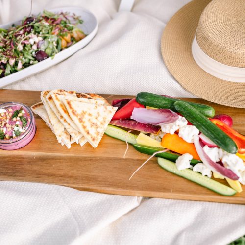 easy summer recipes blog post featured image showing a picnic with aunt nellie's recipes